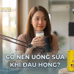 Uống sữa khi đau họng theo lời đồn: lợi hay hại?