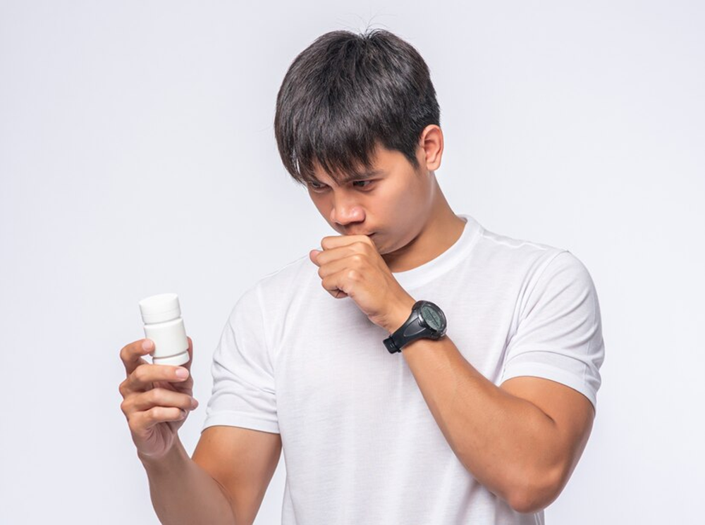Do tác dụng phụ của thuốc 1